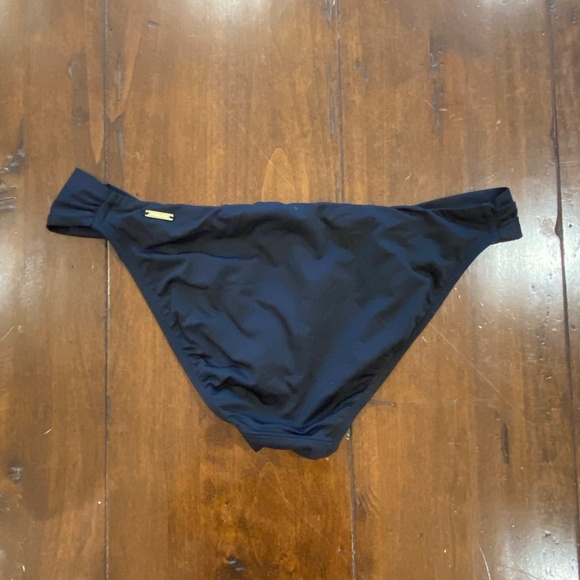 VICTORIA’S SECRET Bikini Bottom - Picture 2 of 2